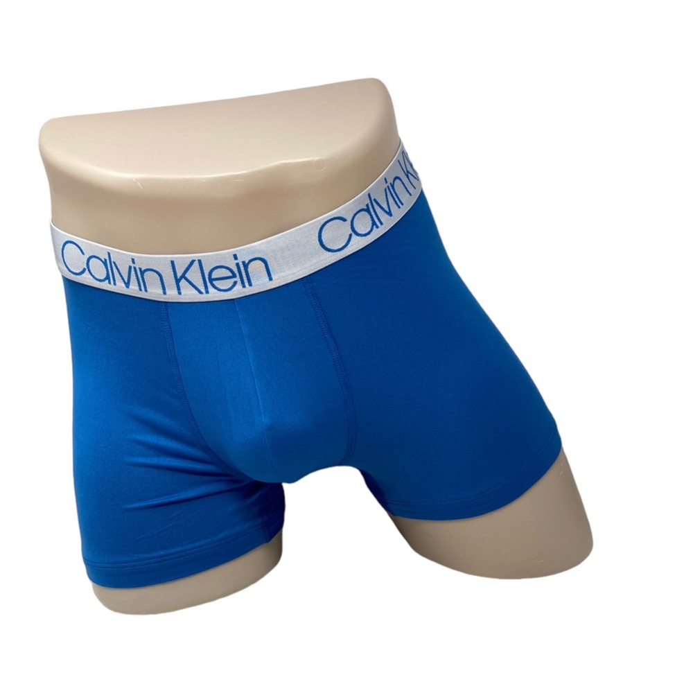 Calvin Klein Underwear 4 Pack Trunk Microfiber Men's Multicolor NP24300435 - Picture 5 of 9